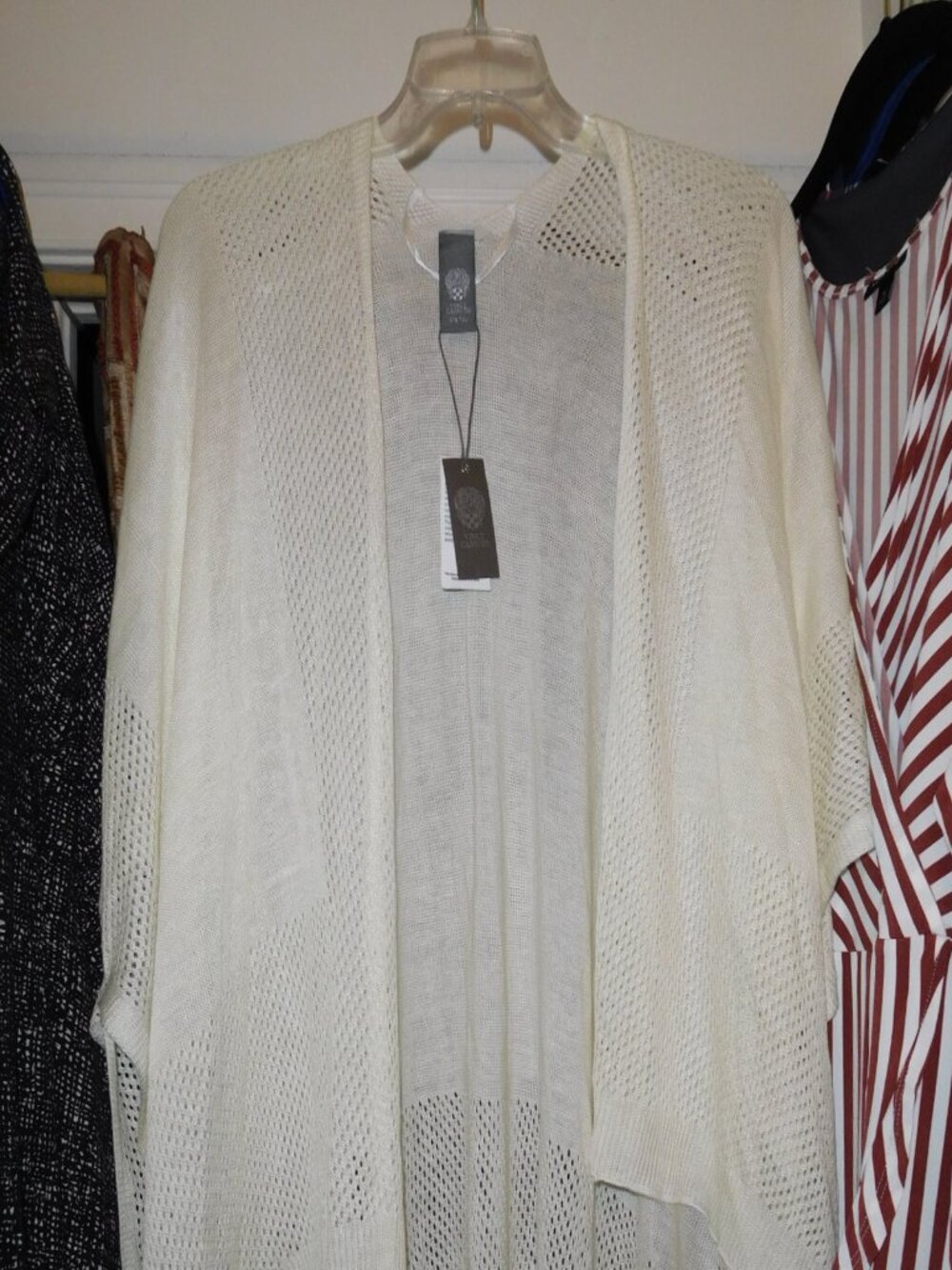 NWT One size vince camuto white knit sweater over piece cardigan kimono